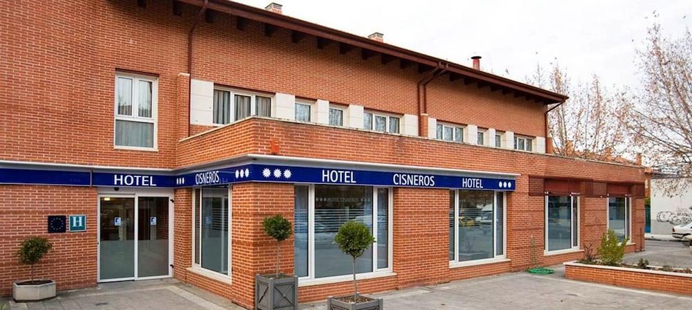 Hotel Cisneros Алькала-де-Энарес Экстерьер фото